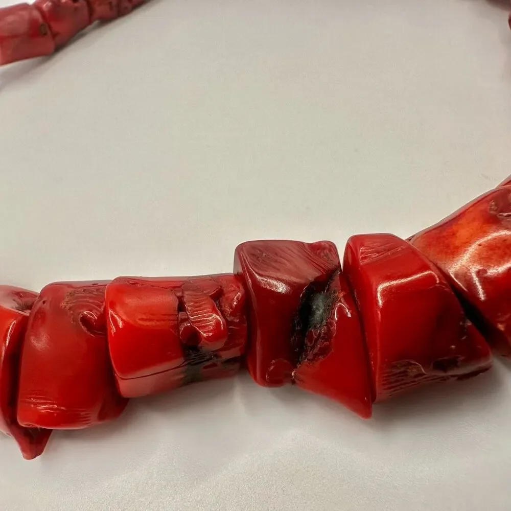 chunky raw coral choker necklace